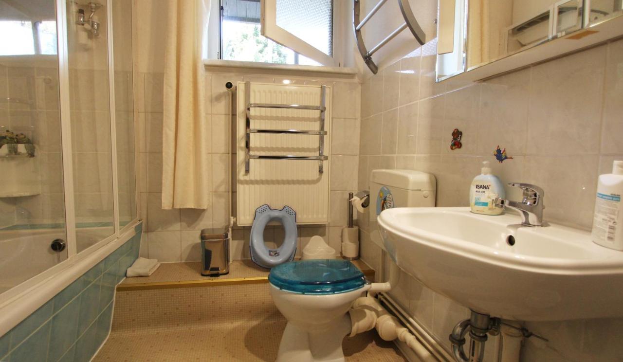 Ferienwohnung Familienwohnung Kröpelin Exteriör bild