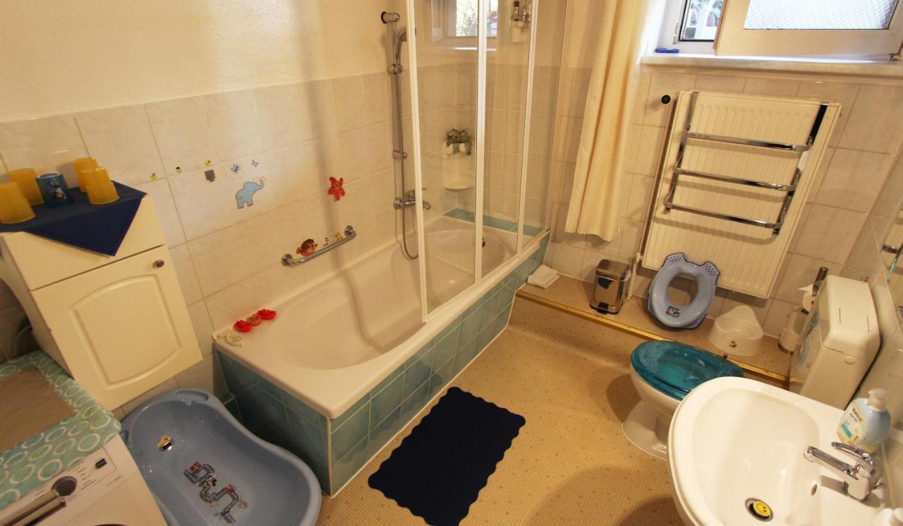 Ferienwohnung Familienwohnung Kröpelin Exteriör bild